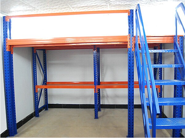 ��¥����