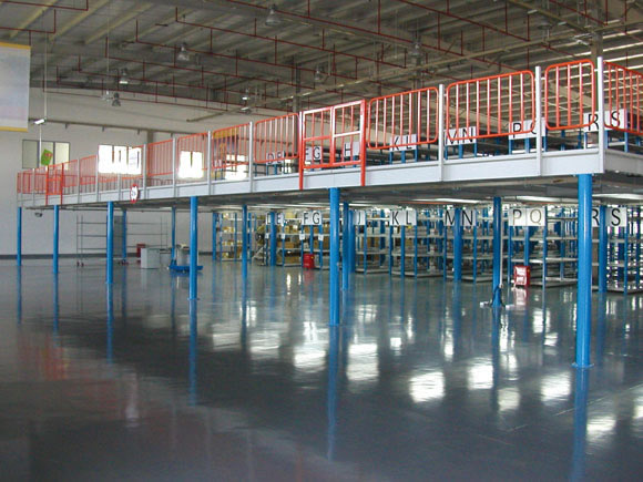 ��¥����